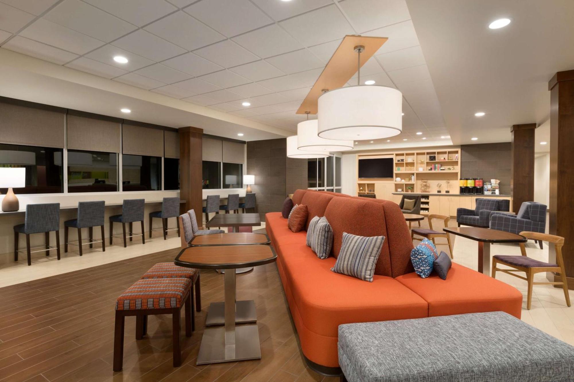 Home2 Suites By Hilton Glendale Westgate Exterior photo
