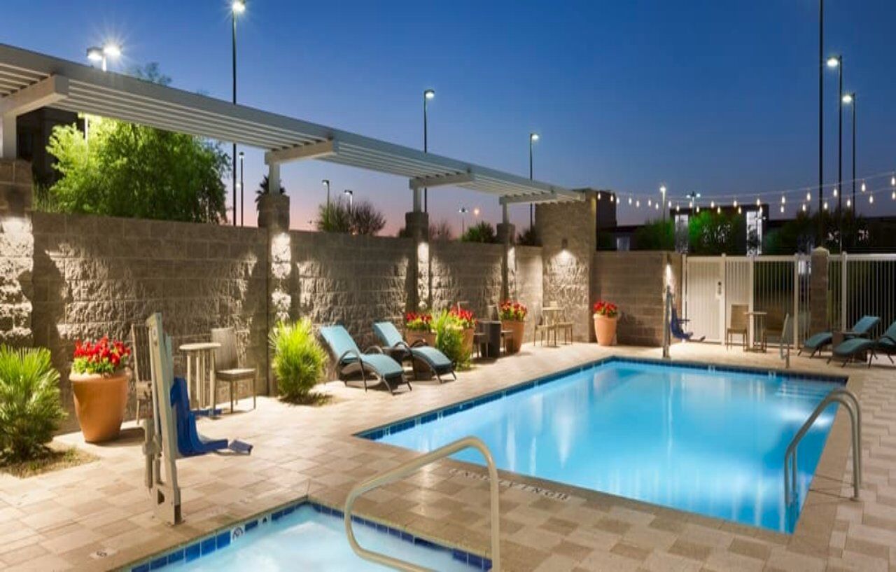 Home2 Suites By Hilton Glendale Westgate Exterior photo
